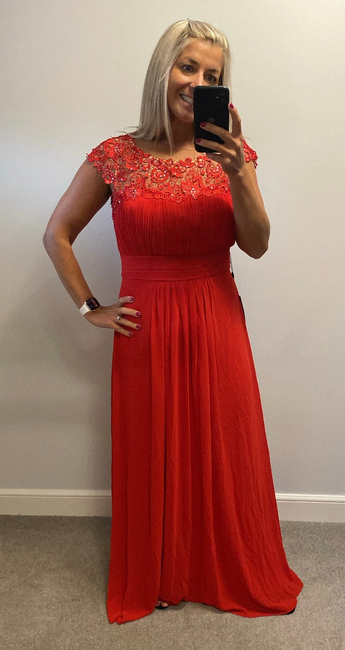 Ever pretty red evening dress size 16 (small more suited to size 14) brand new with tags