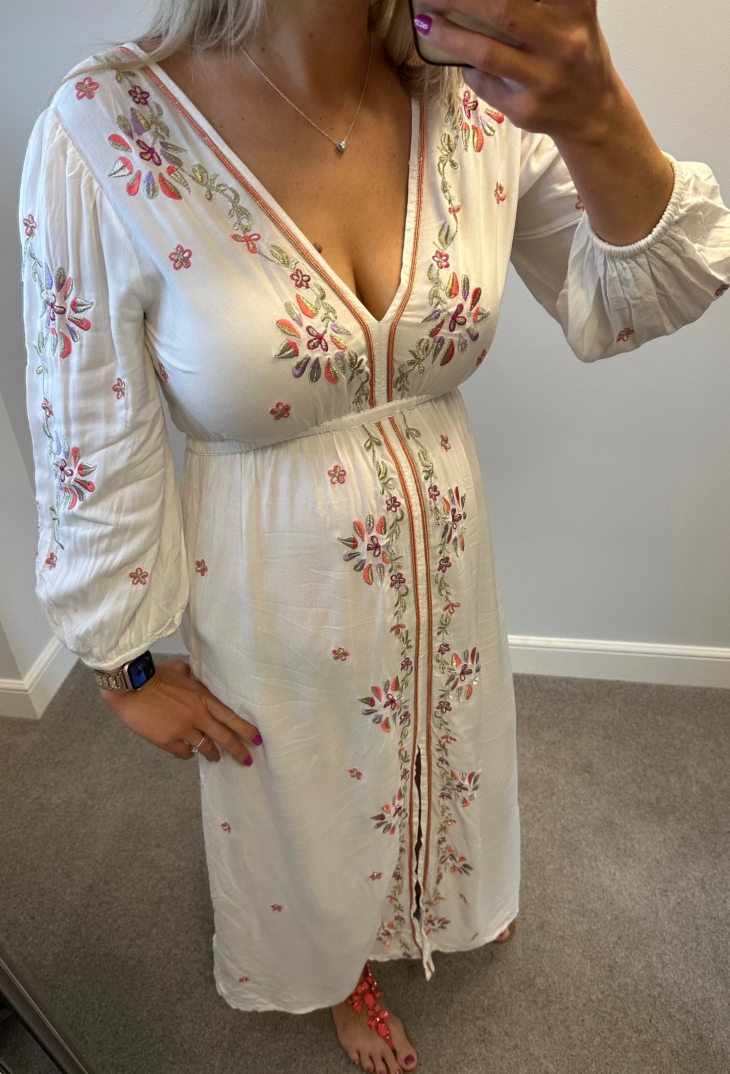 Monsoon white embroidered dress size M would fit upto size 14