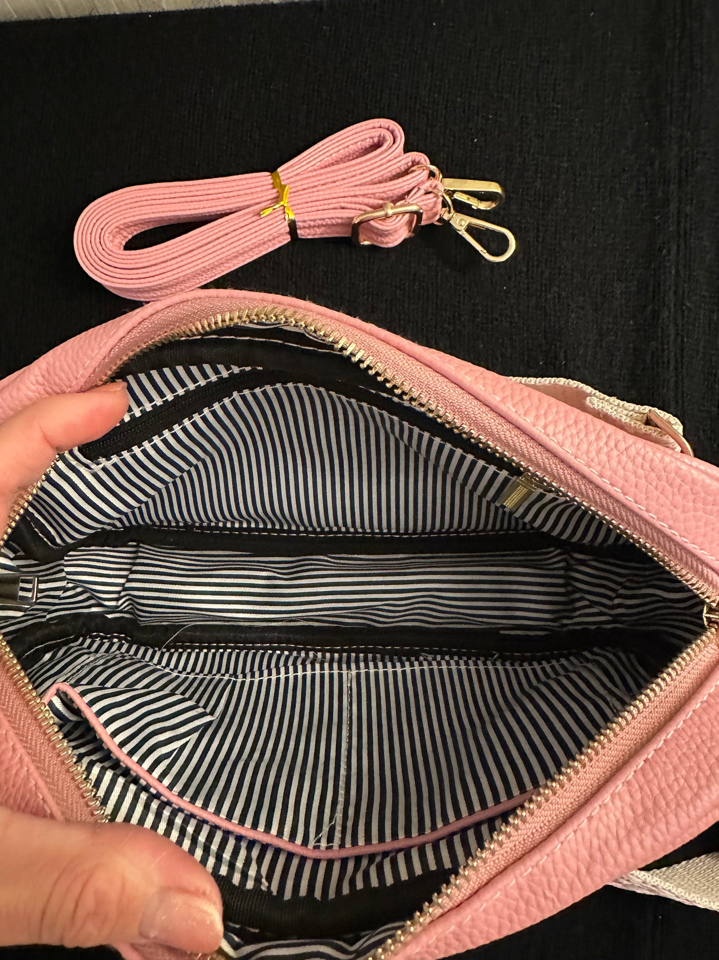Pink crossover bag brand new includes 2 straps