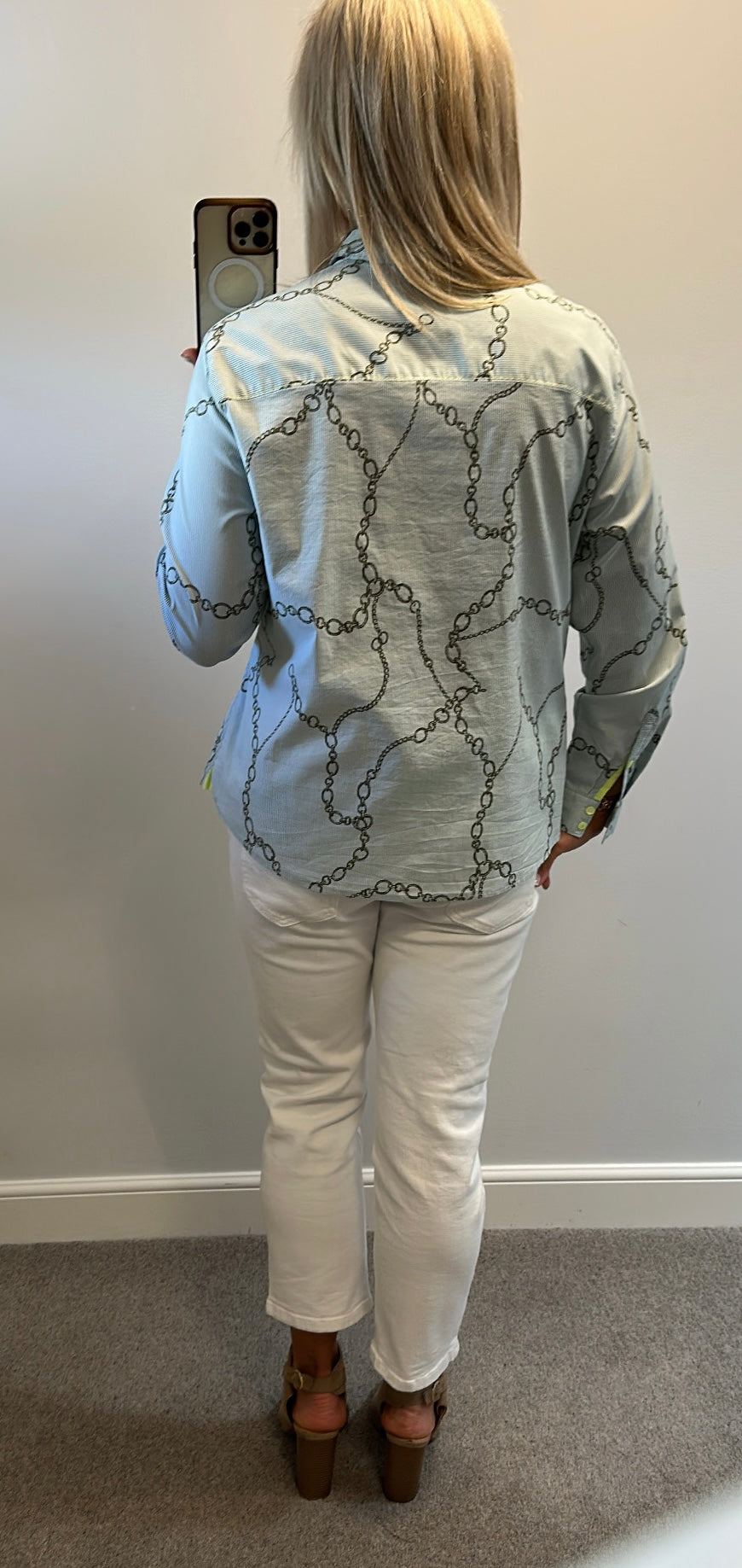 Bianca blue chain shirt size 18