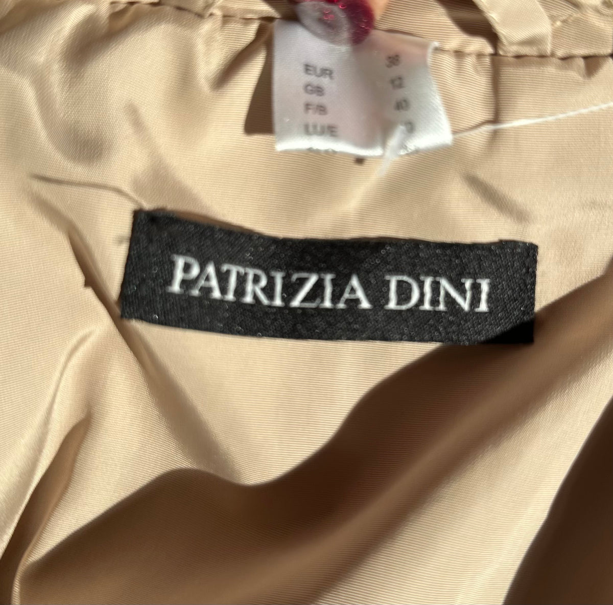 Patrizia Dini beige diamond quilted mid length zip up jacket size 12 also available in black