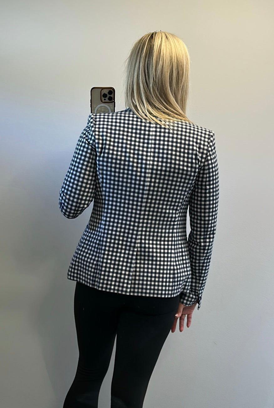 Zara navy checked blazer size M would fit upto size small 12