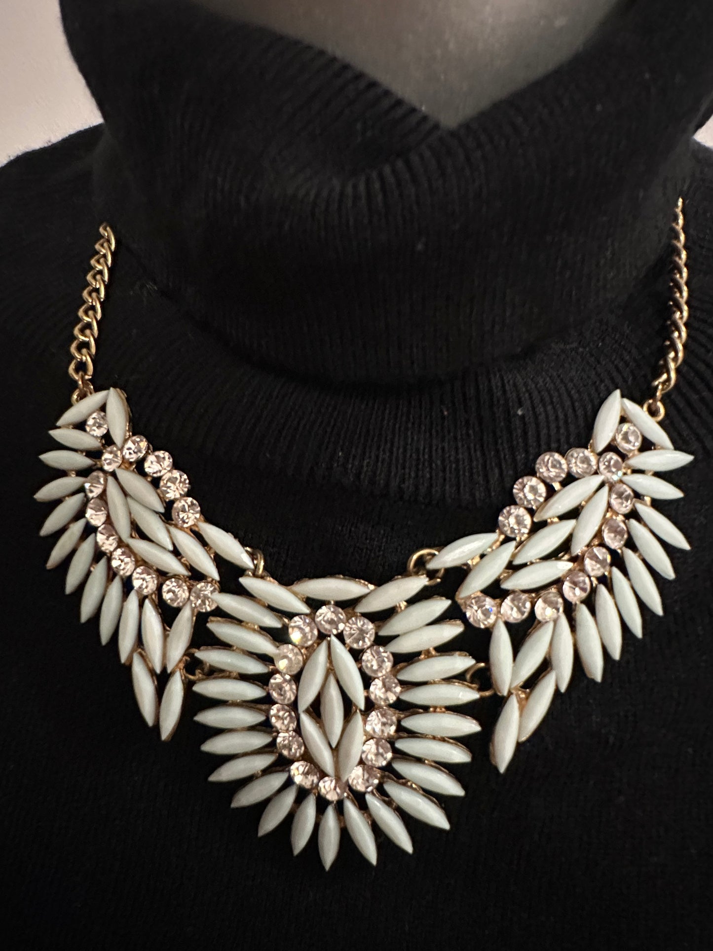 Costume jewellery light blue gem and rhinestone necklace