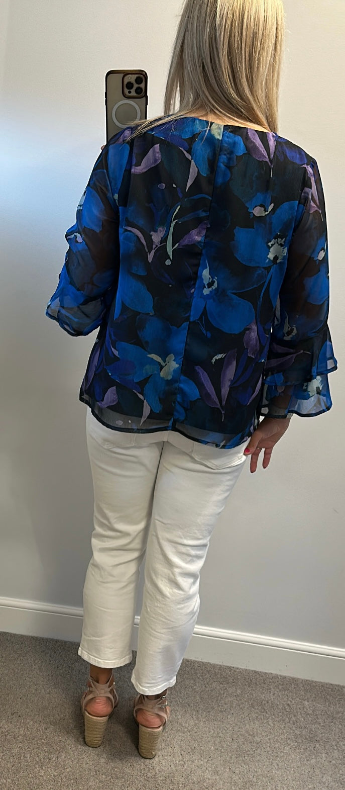 Wallis blue floral top size 18