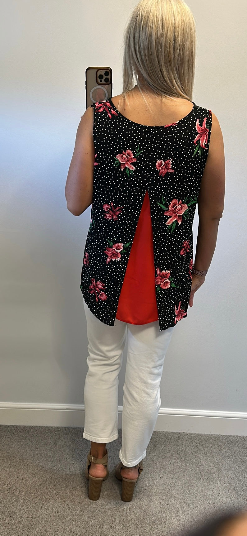 Wallis black floral polka dot top size 18