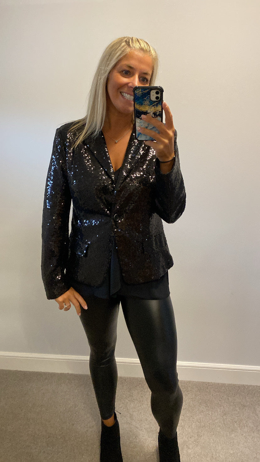 BlinQ black sequin jacket small size 18