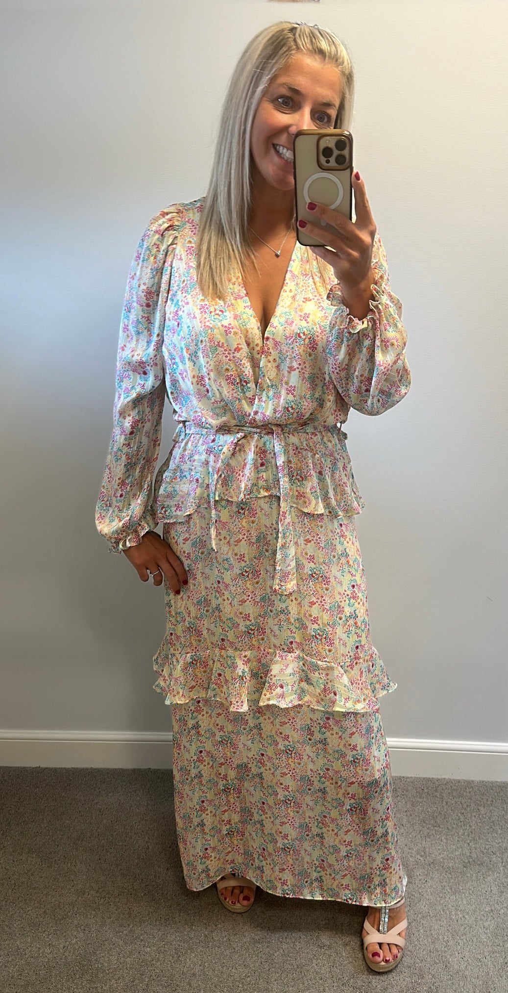 Breifly floral print ruffle dress would fit up to size 14