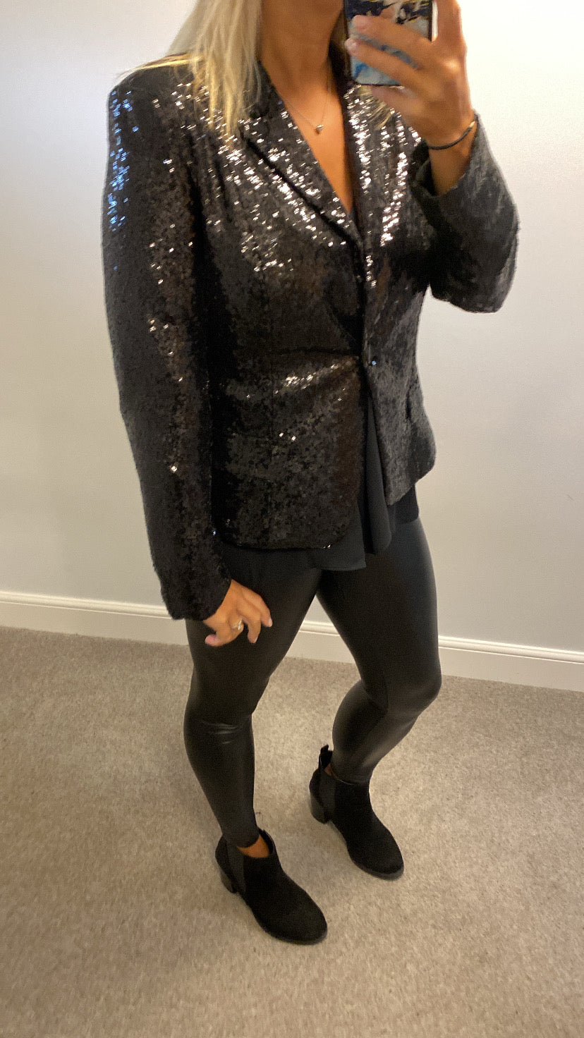 BlinQ black sequin jacket small size 18