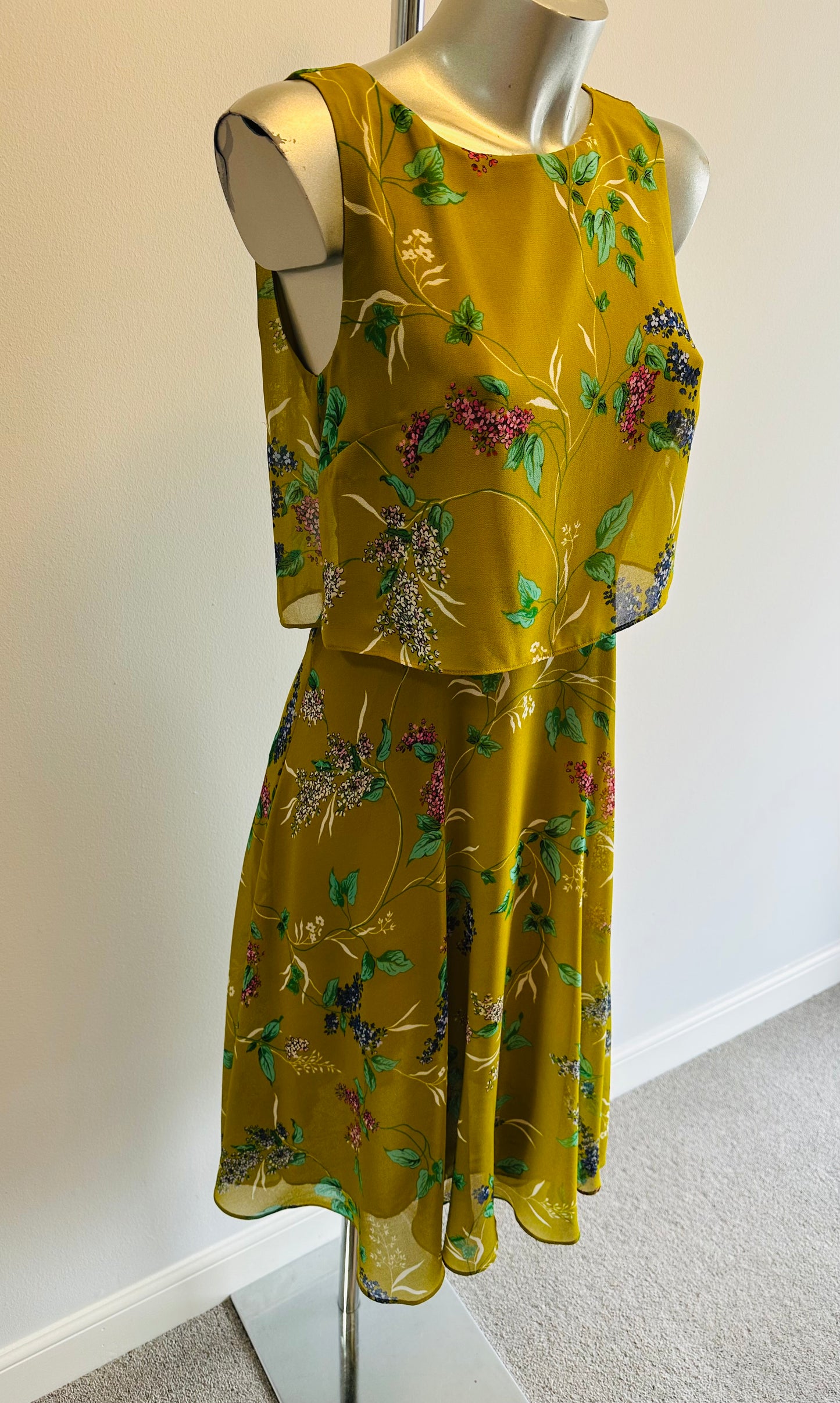 Hobbs green floral dress size 8