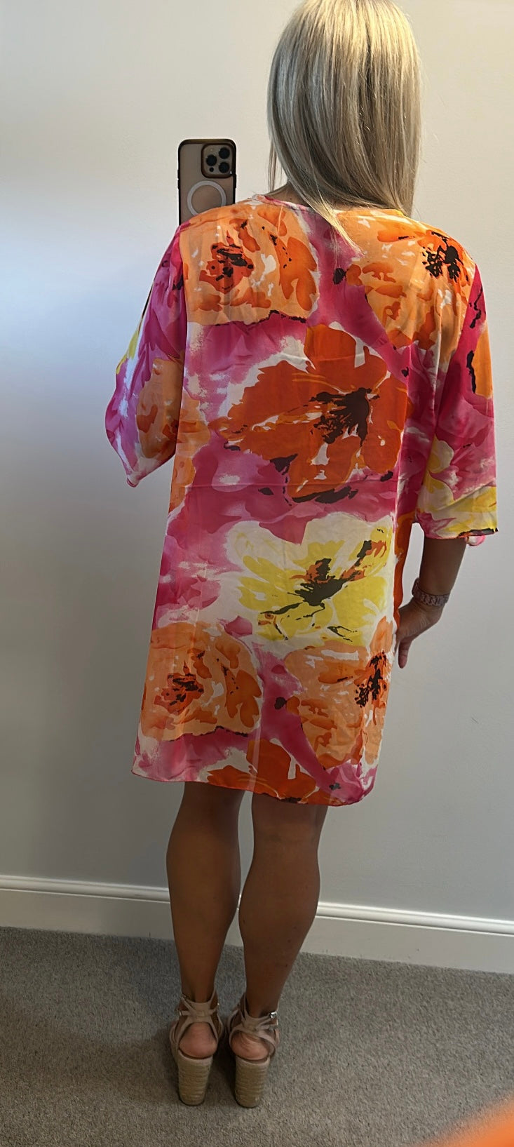 Spanish boutique Orange and pink embellished kimono one size fitting upto size 16