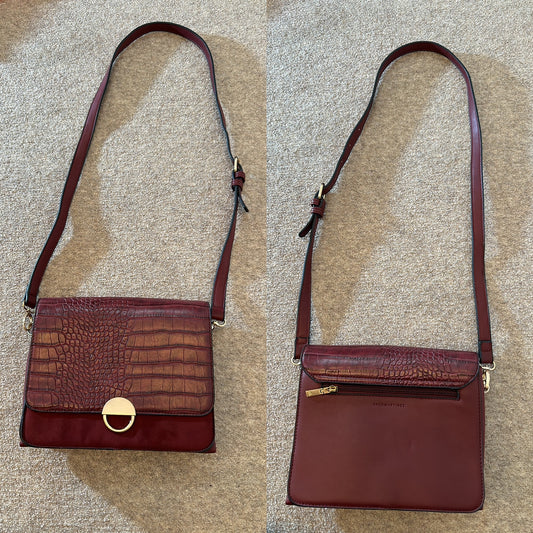 Paco Martinez burgundy cross over bag