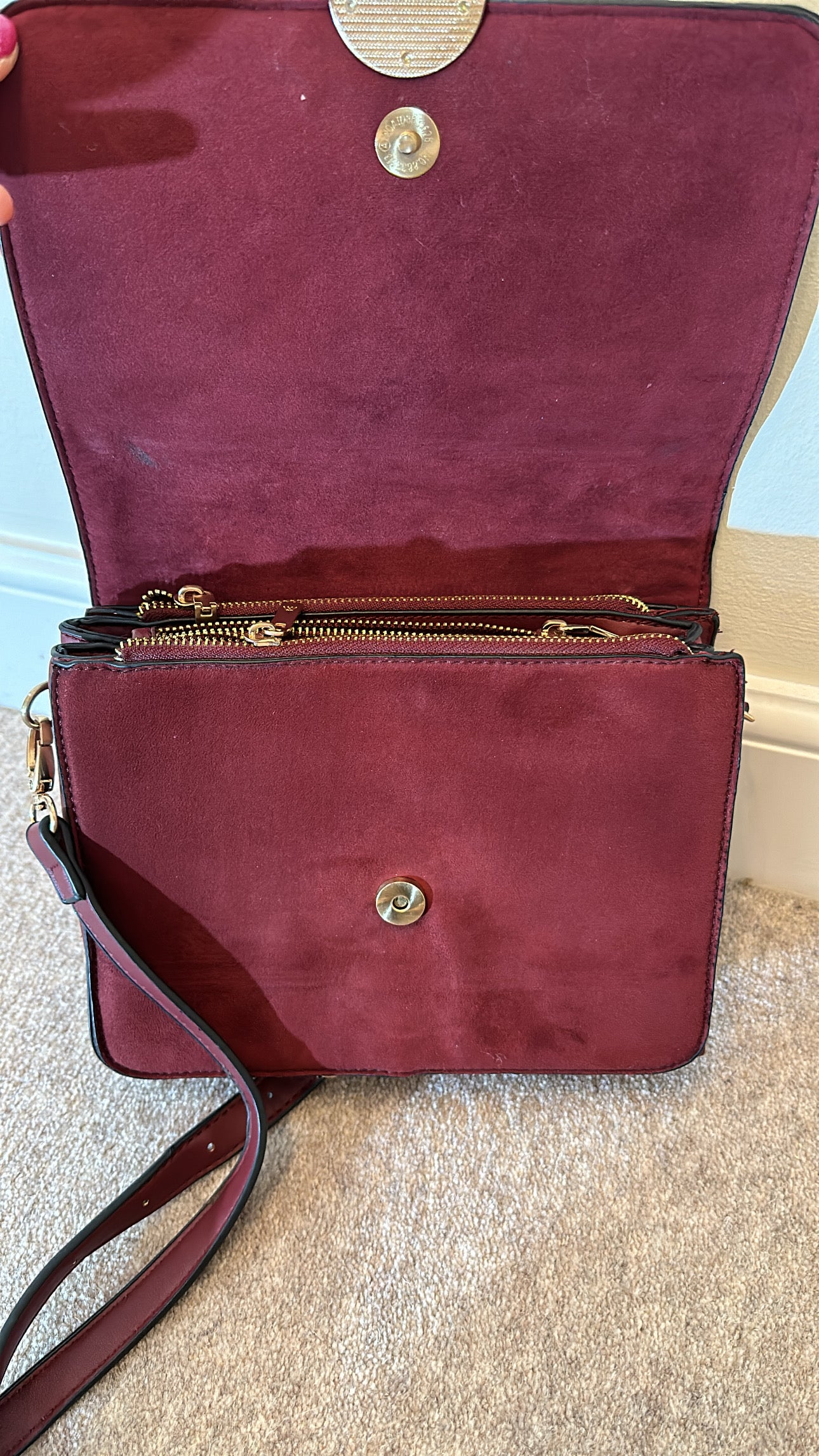 Paco Martinez burgundy cross over bag