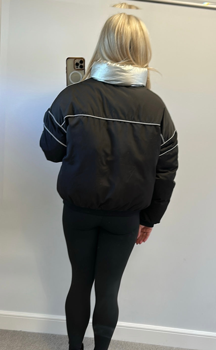 Redemption silver metallic puffer reversible jacket size 14