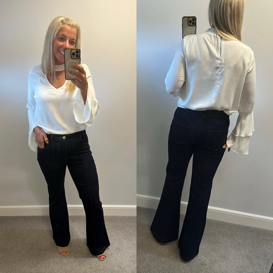 Zara dark denim flared jeans size 12 brand new with tags size L would fit upto size 12