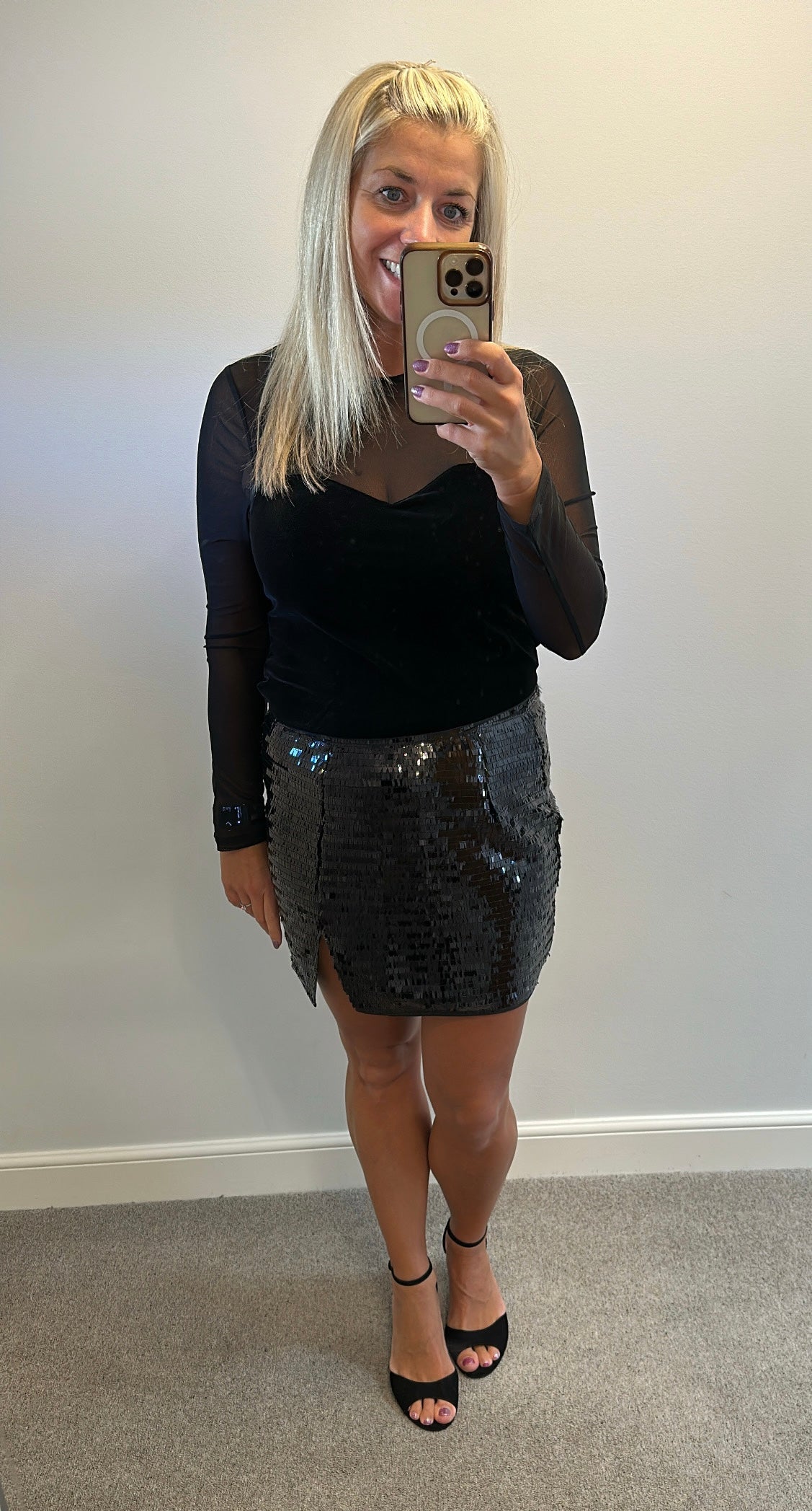 Boohoo black sequin mini skirt size 12