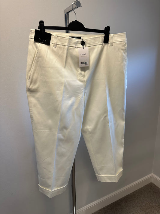 Next cream tailored tapered trousers brand new with tags size 18R