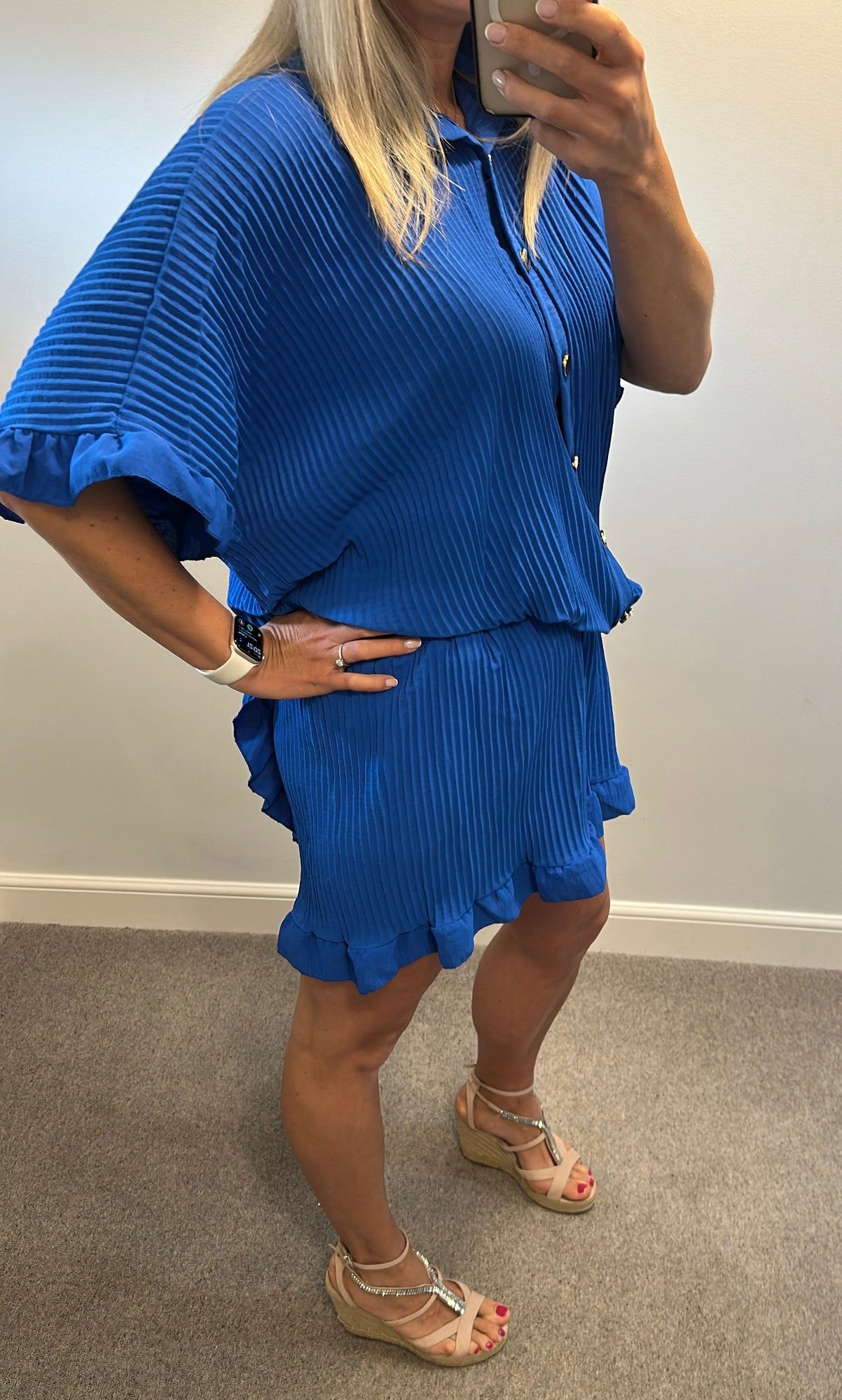 New collection blue pleated top and shorts set one size fitting up to size 22