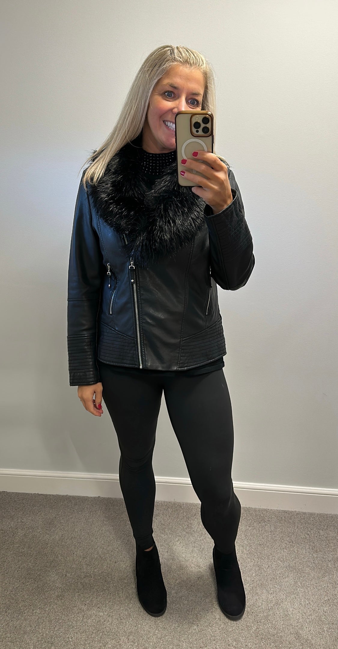 Wallis black leather style jacket with removable faux fur collar size 16 petite
