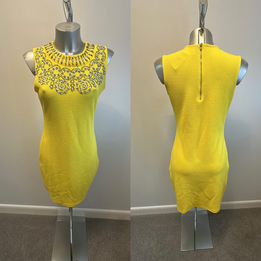 Maia hemera Paris yellow embellished dress would fit upto size 12