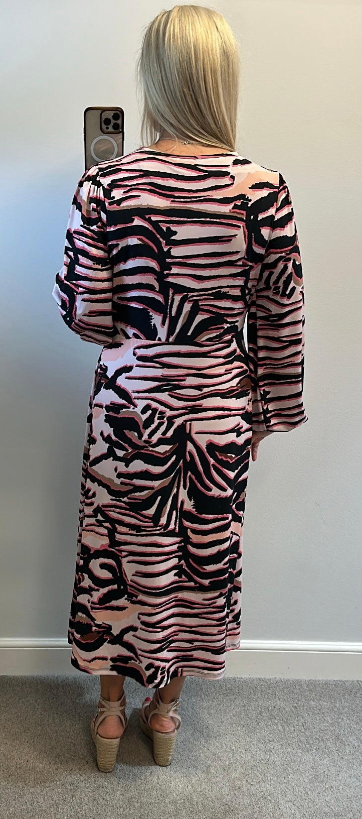 Et vous pink and black print midi dress size 16