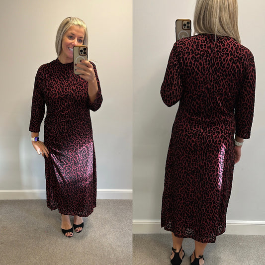 Stella Morgan burgundy and black print dress size 16 brand new with tags