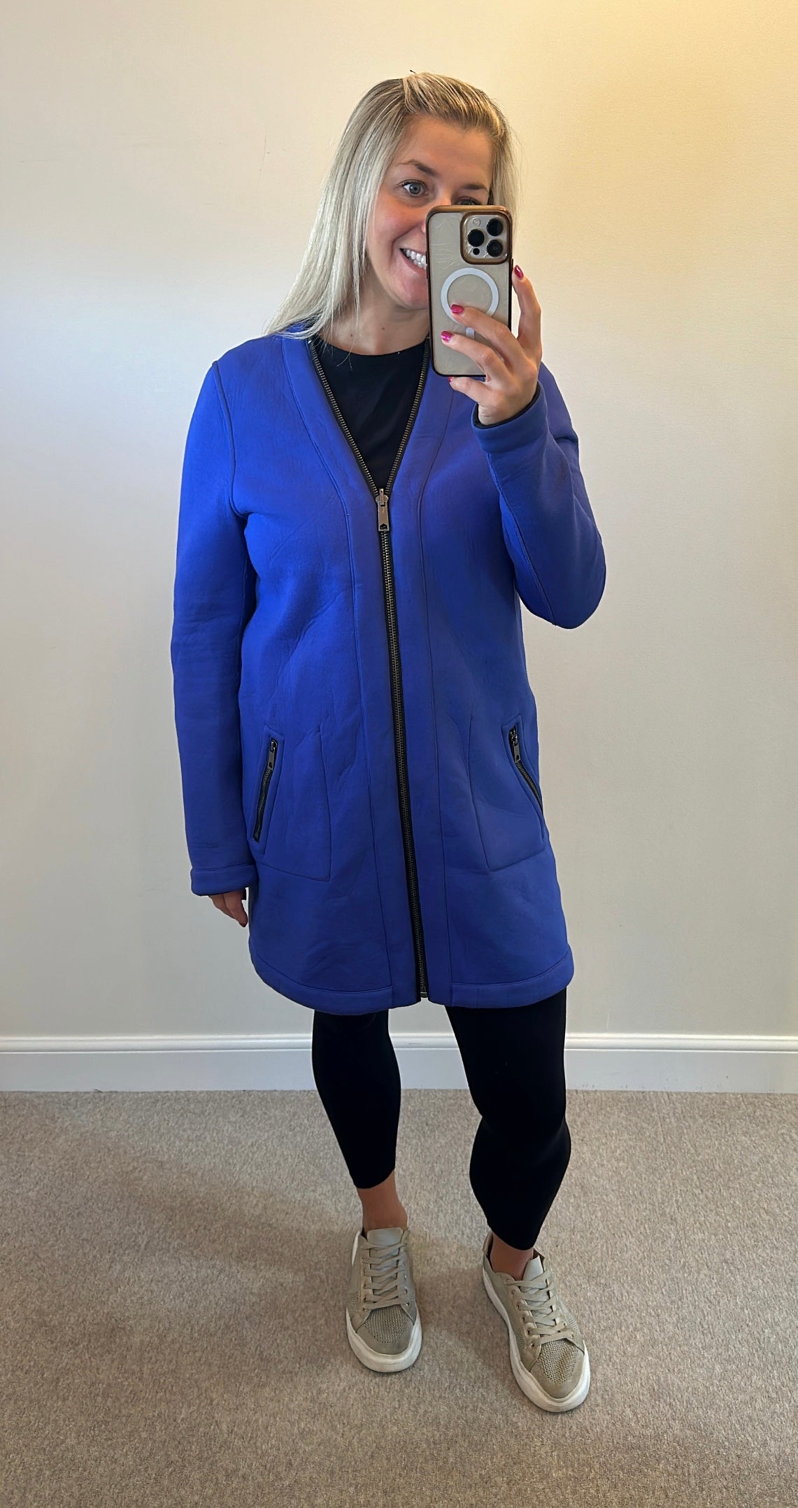 Blue scuba jacket fit upto size 16