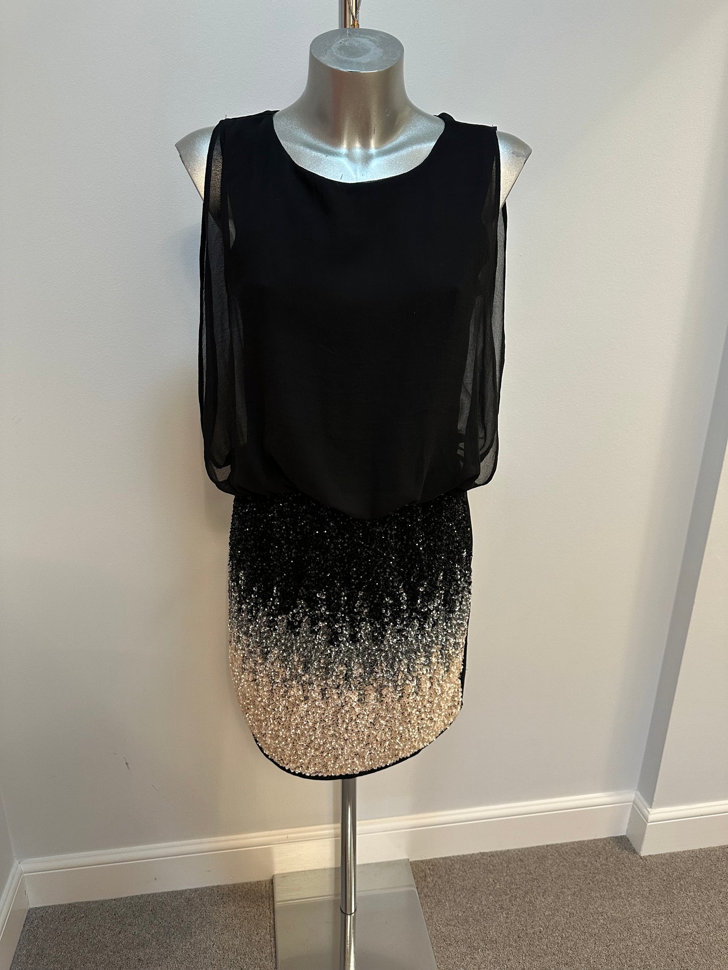 Lace & beads black sequin dress size M fitting upto size 12