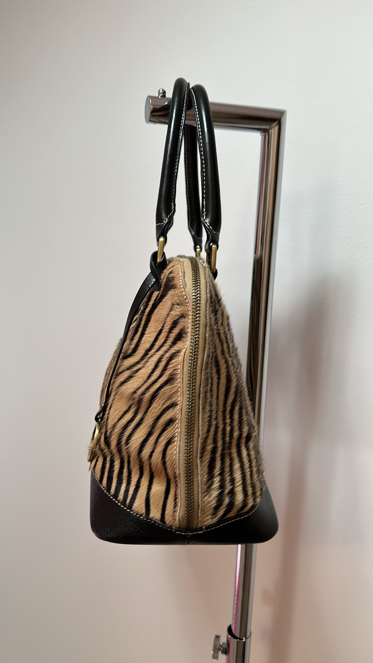 Edina Ronay Tiger print handbag 100% cow leather