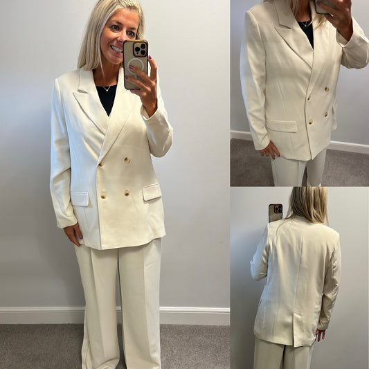 F&F cream blazer size 16 brand new without tags