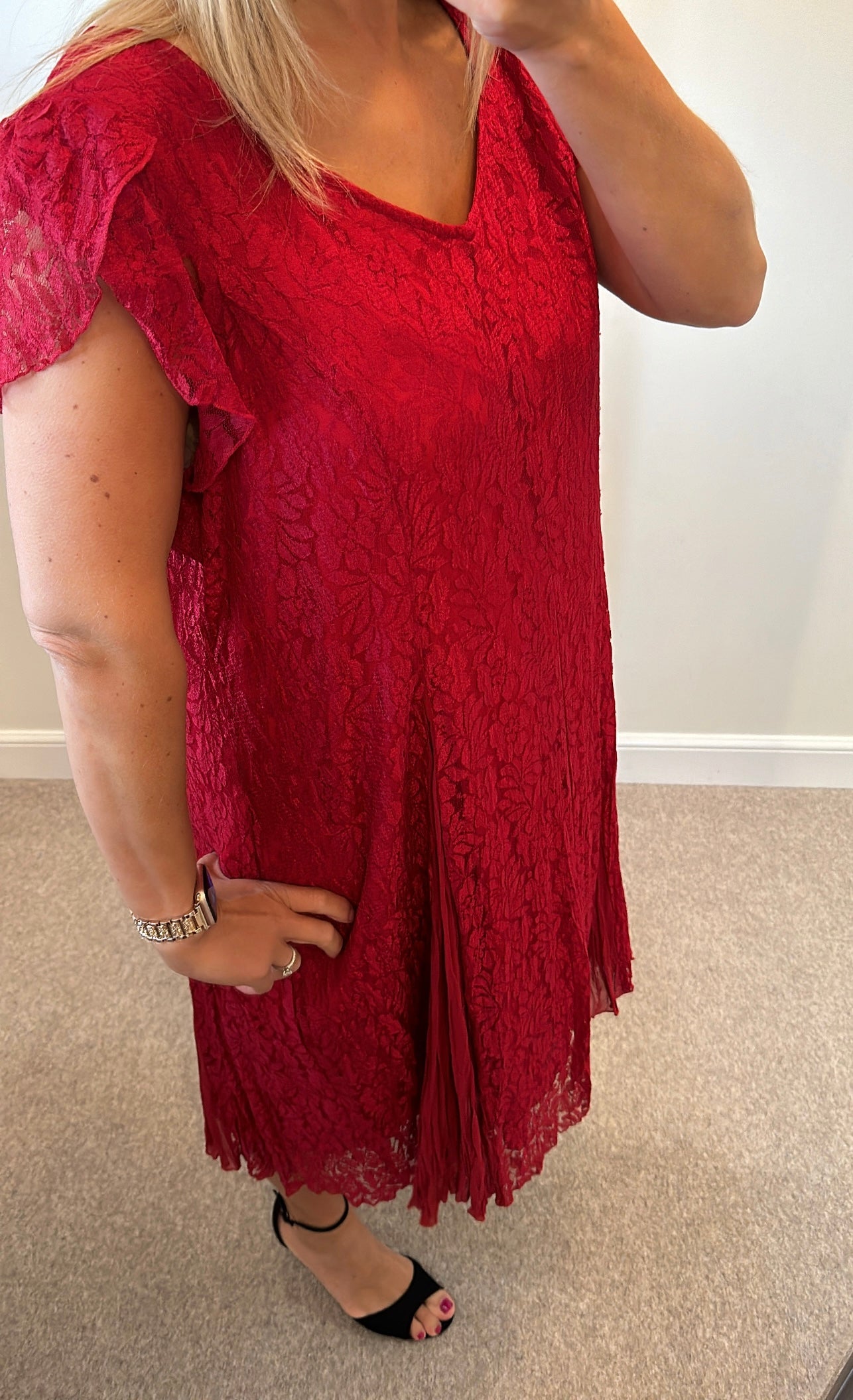 Changes by together red lace dress size 22