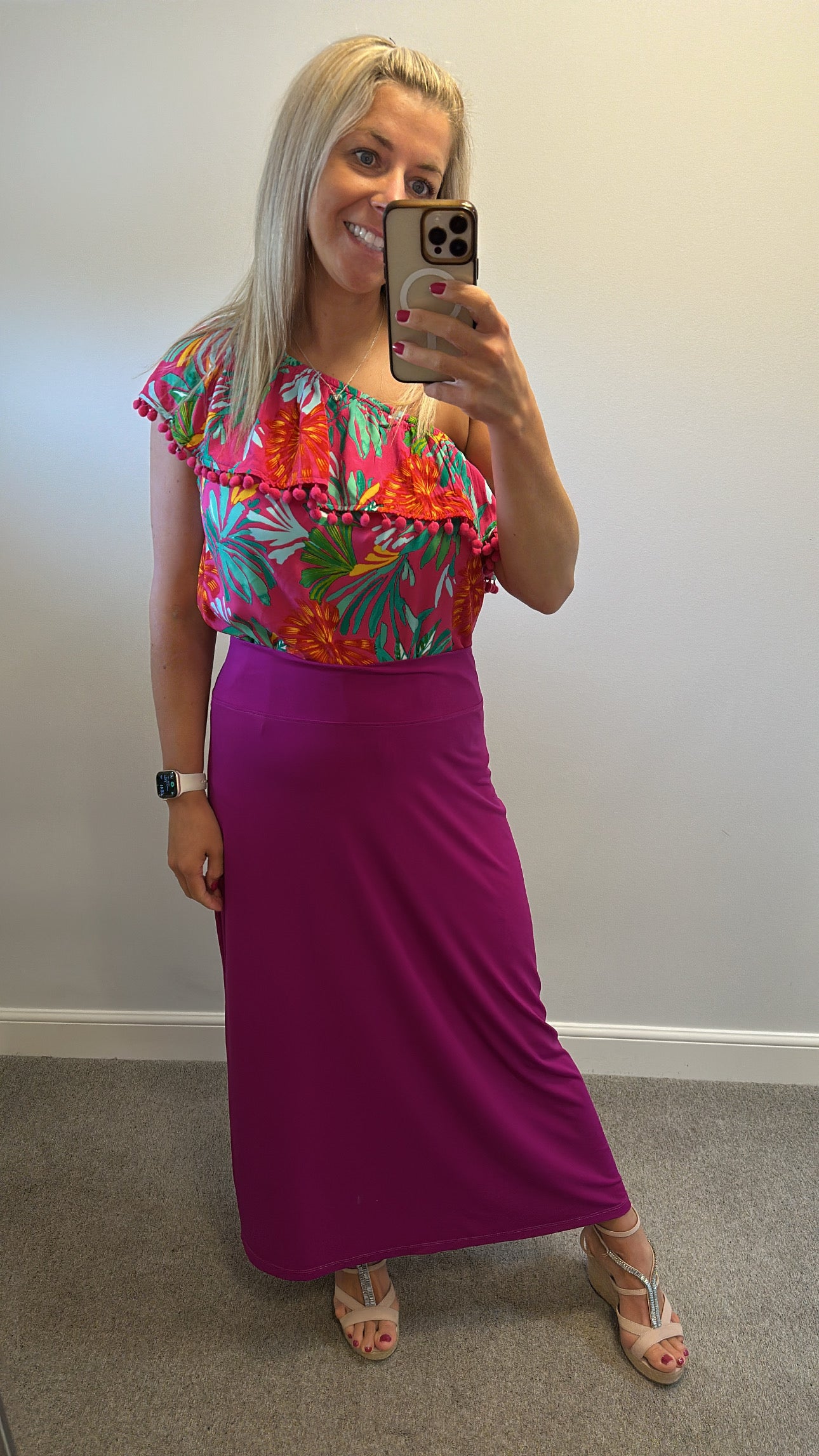 Kim & Co Purple maxi skirt size L would fit upto size 16