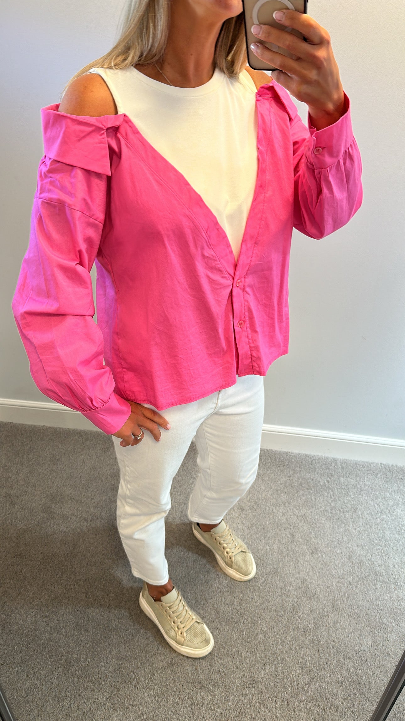 Made in Italy pink cold shoulder all in one shirt top one size would fit upto size 16