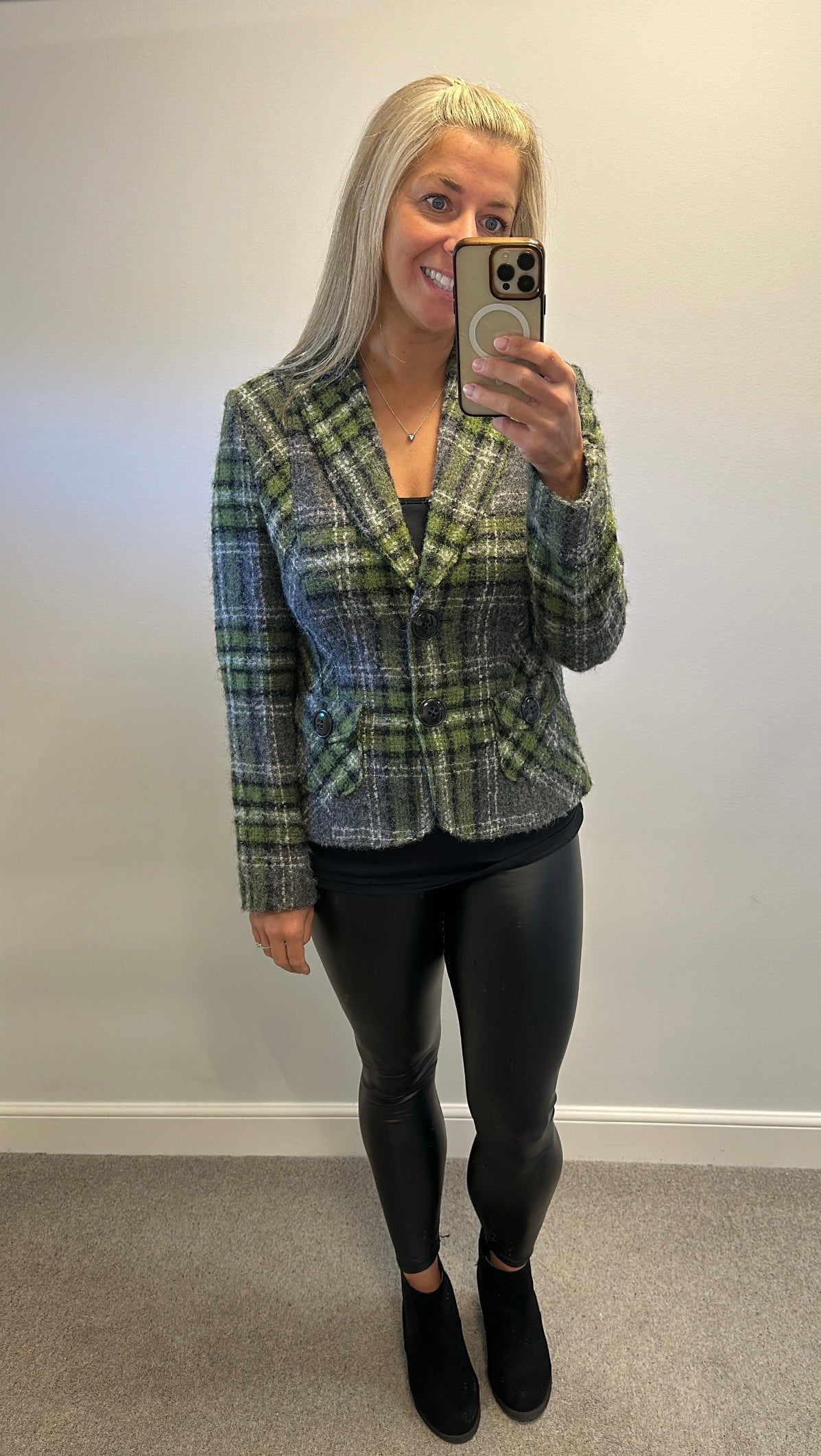 Betty Barclay green check wool blazer jacket size 12