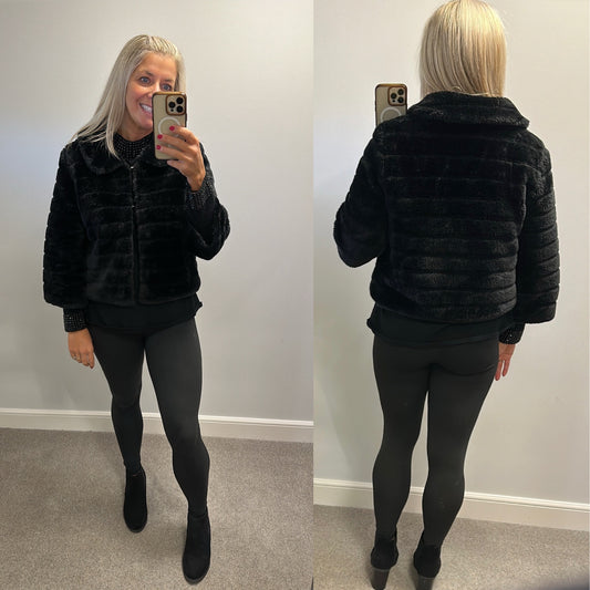 Max outerwear Black faux fur jacket small Size 16
