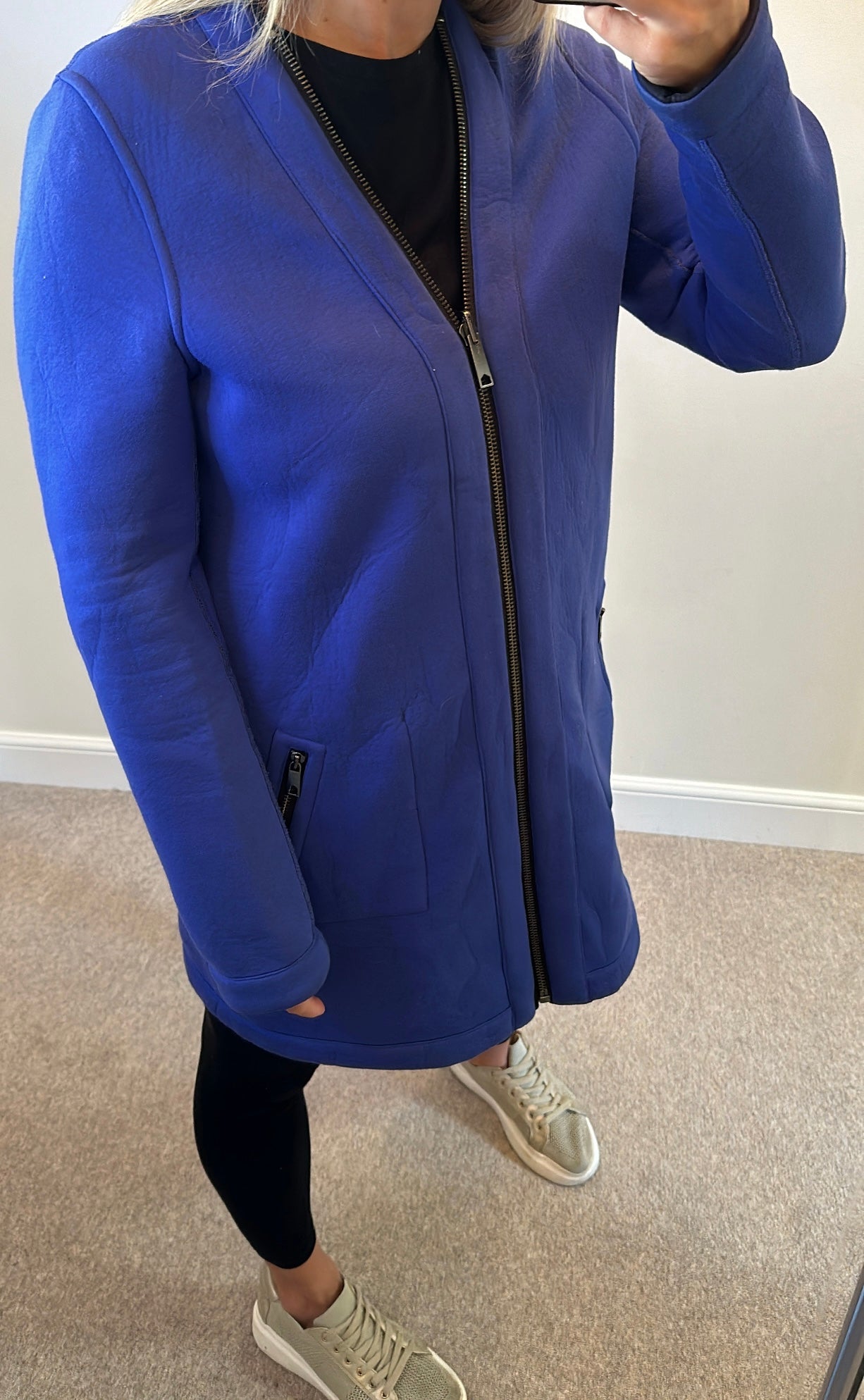 Blue scuba jacket fit upto size 16