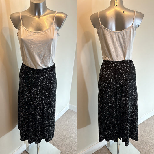 New look black polka dot skirt size 10