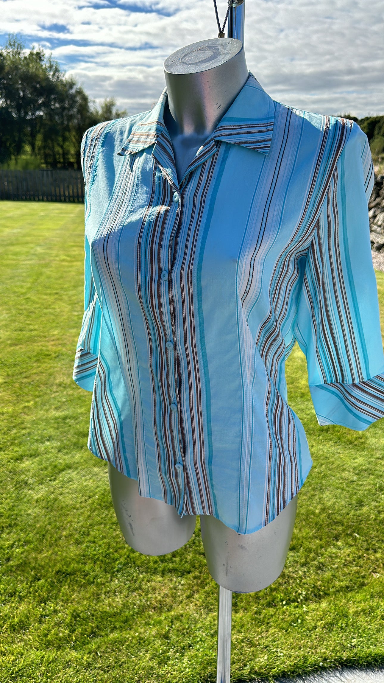 Lebek collection turquoise pinstripe shirt size 10