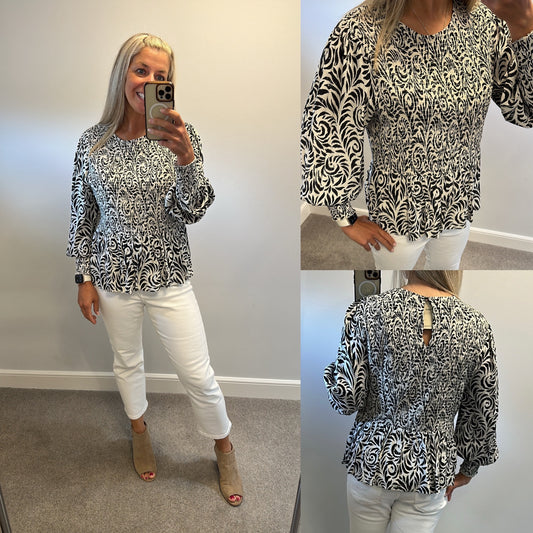 River island black and white embellished print top size 18 brand new with tags