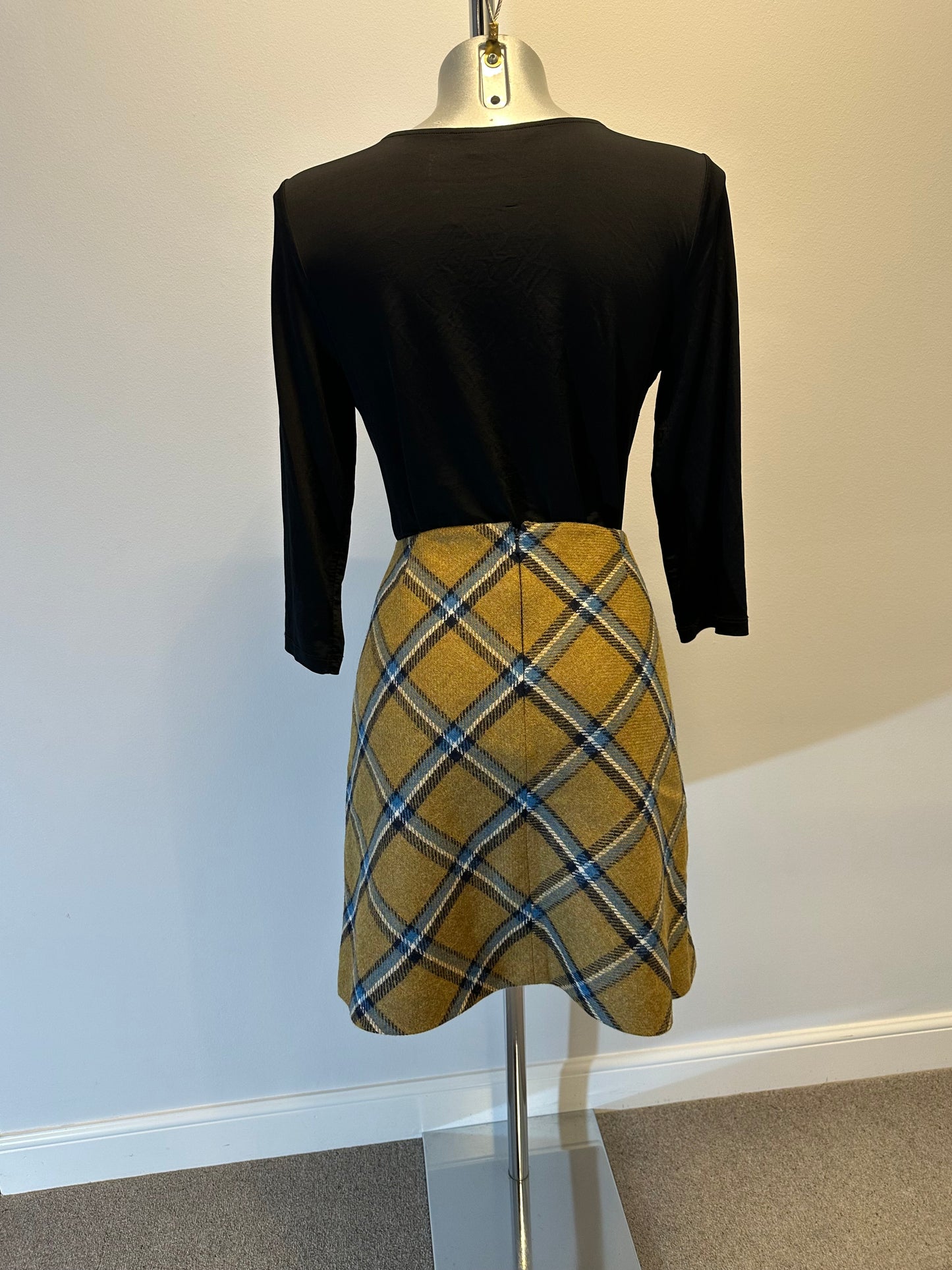 Hobbs mustard / blue “Moon” lana plaid skirt size 12