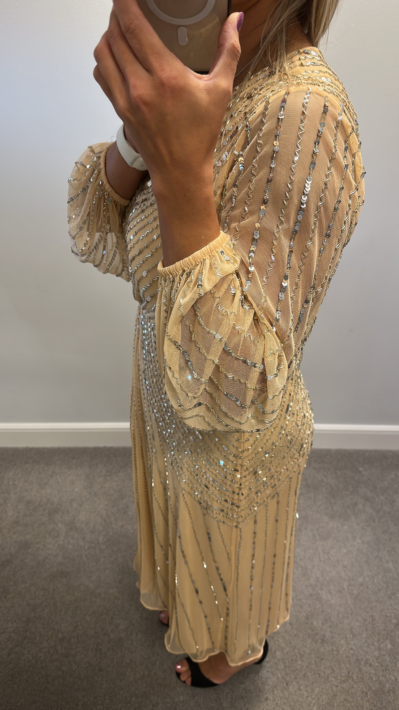 Amelia Rose cream sequin dress size 14