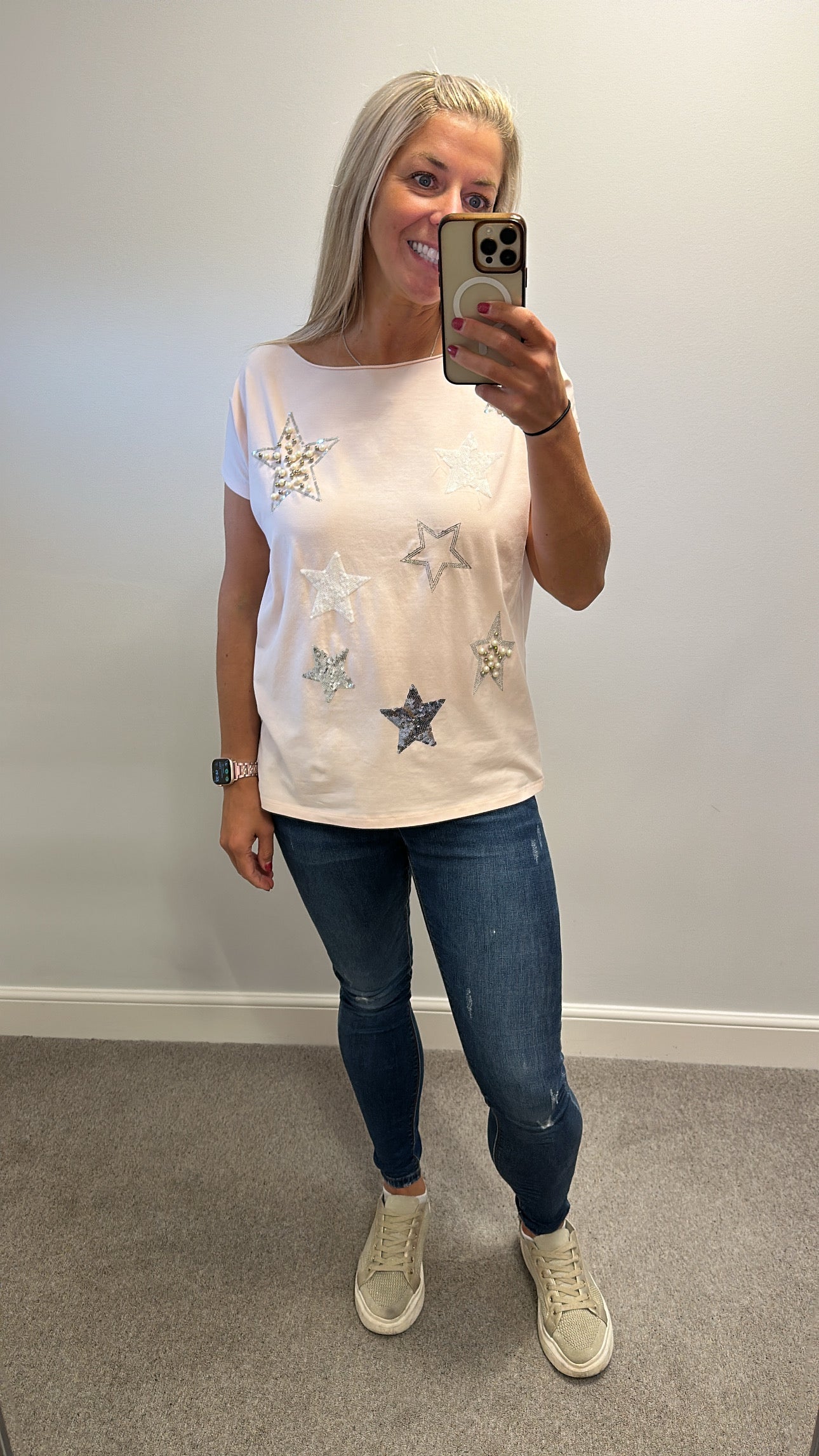Kelsi rose pink embellished sequin / pearl star tshirt would fit upto size 16