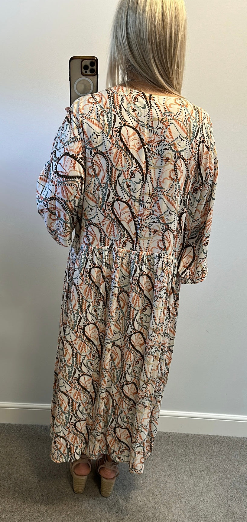 Soya concept off white print dress size XL would fit upto size 20
