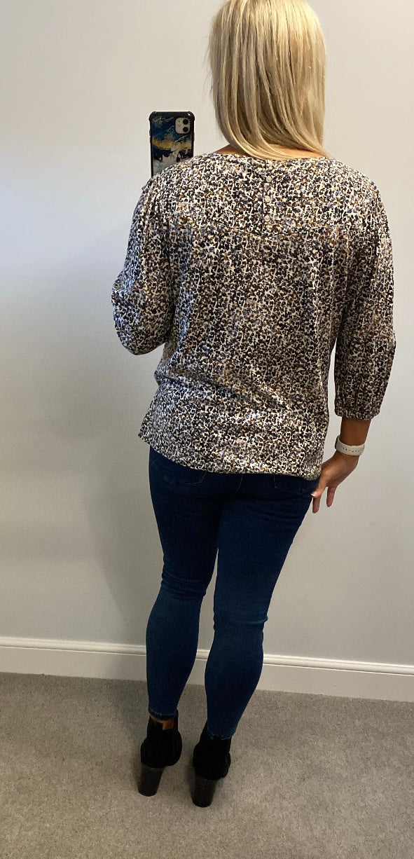 Fat face print top size 16