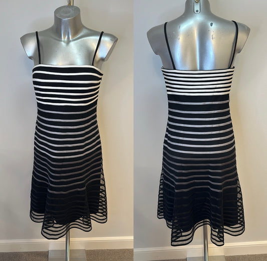 Black label white and black stripe dress size 10 brand new with tags