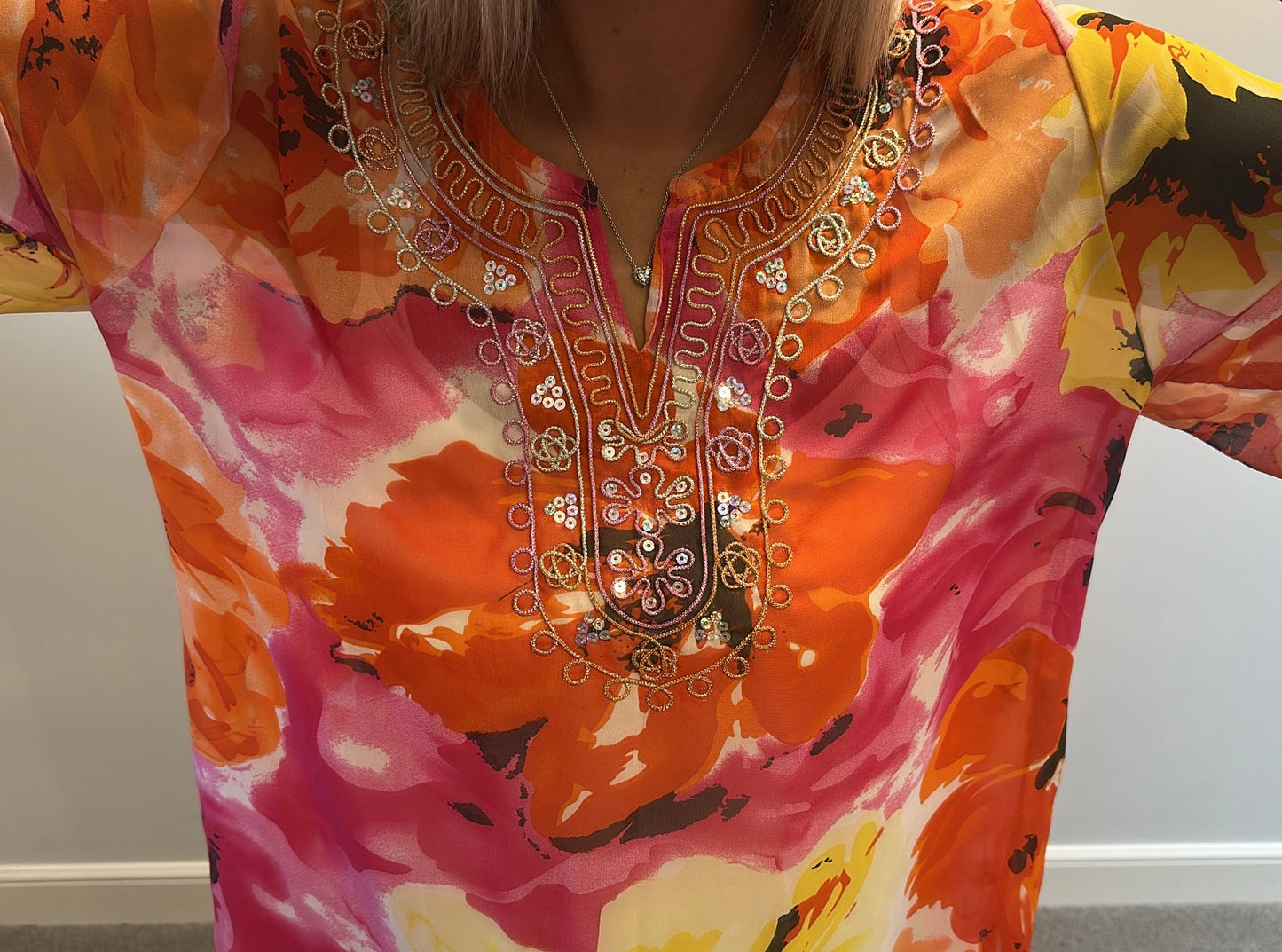 Spanish boutique Orange and pink embellished kimono one size fitting upto size 16