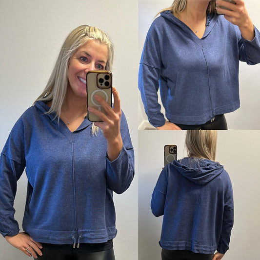 Marble navy jumper size 5 (UK 20)