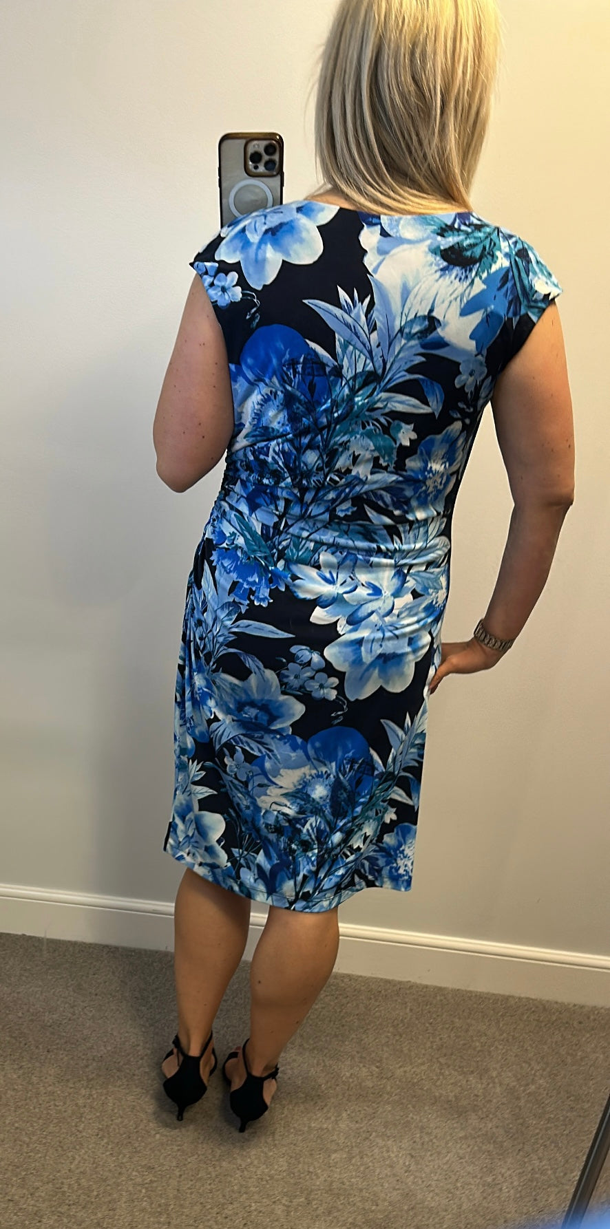Ronni Nicole blue floral dress size 18