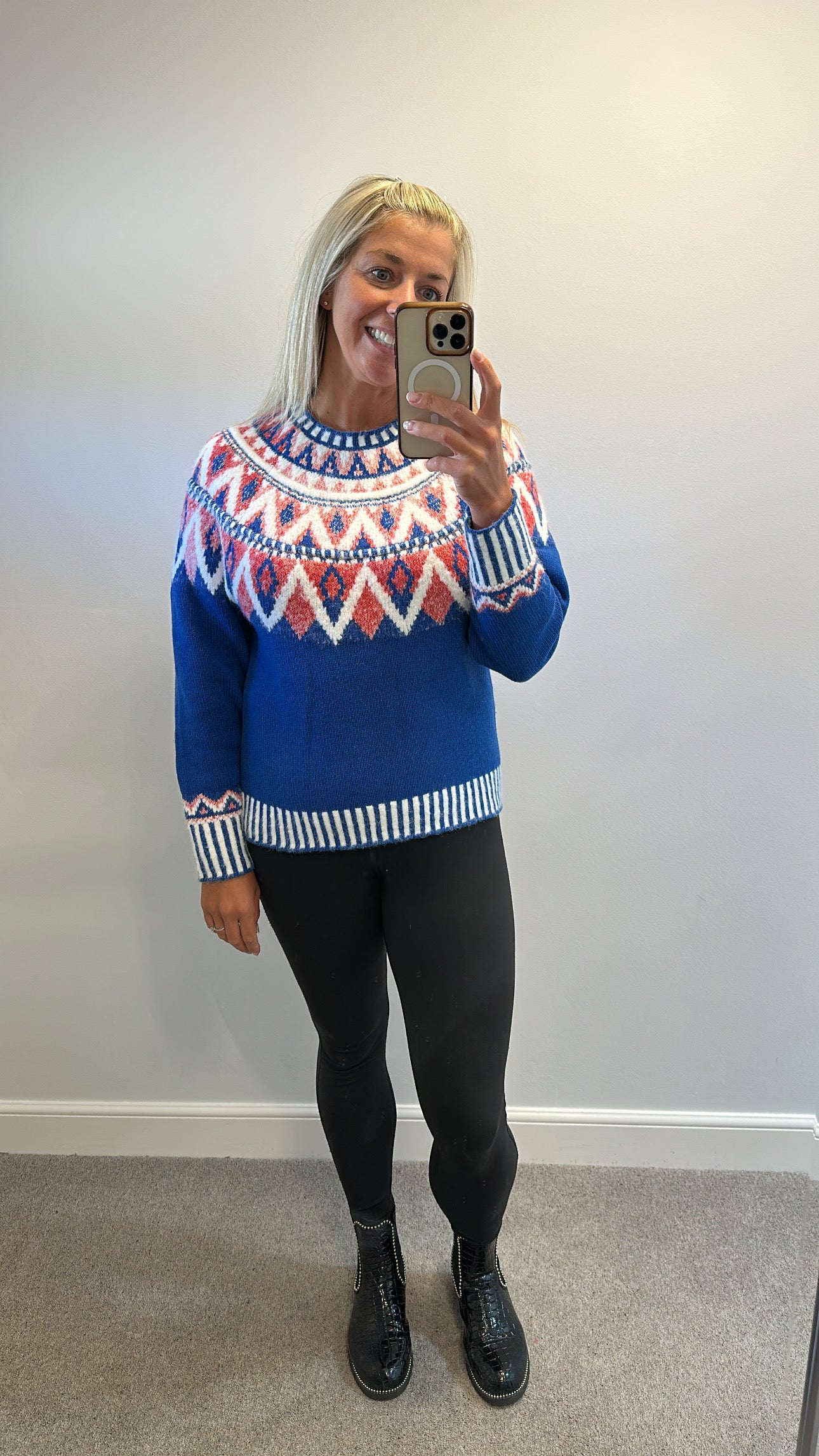 White stuff blue knit jumper size 8 (oversized would fit upto size 12)