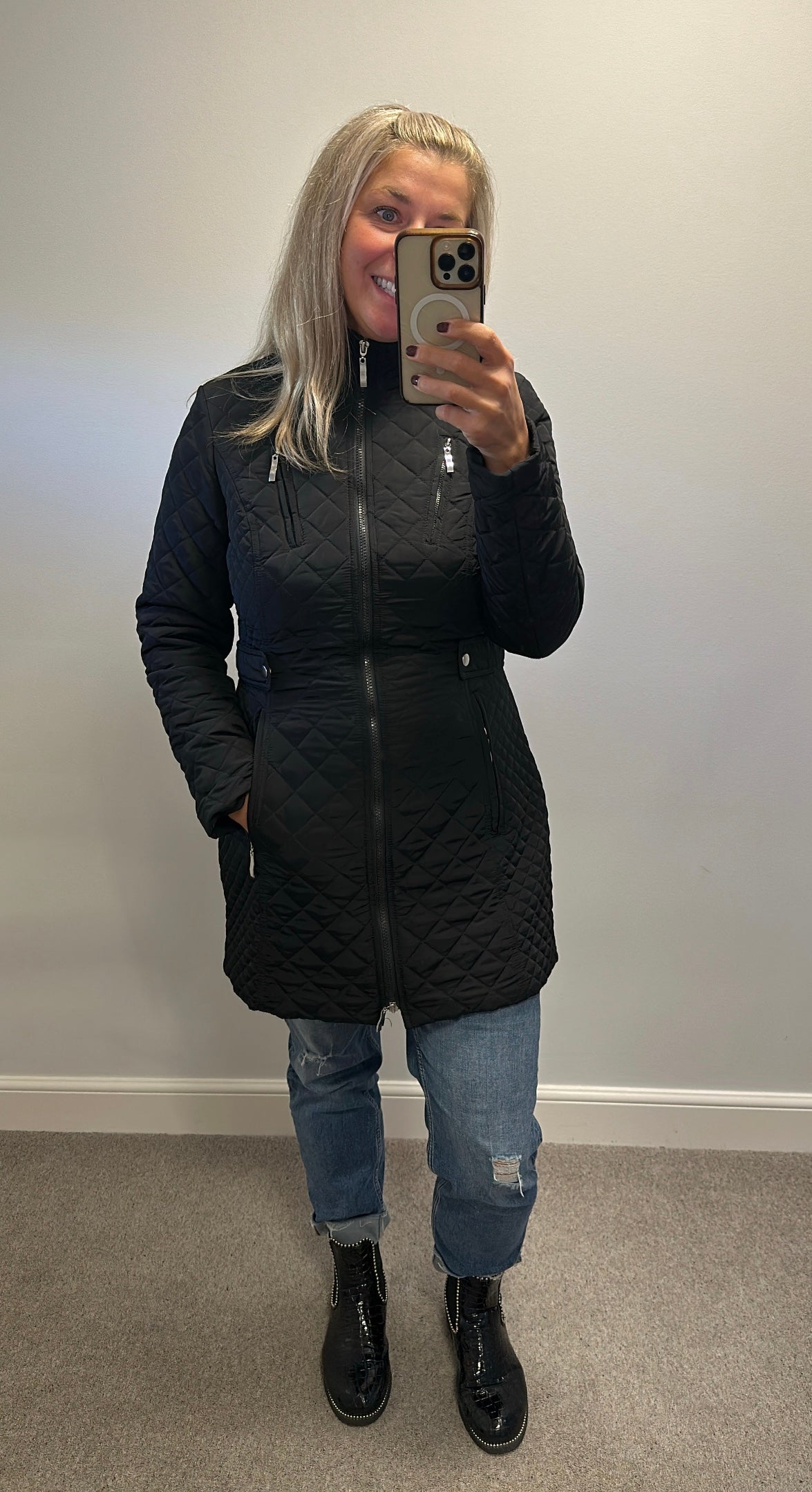 Patrizia Dini black diamond quilted mid length zip up jacket size 12 also available in beige