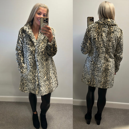 New Look faux fur animal print jacket size 12